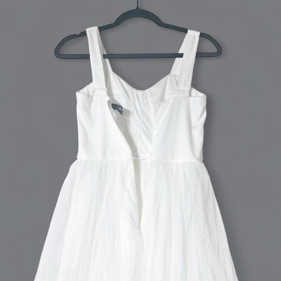 Lulus Feeling Gorgeous White Swiss Dot Tulle Bustier Midi Dress Size XS New - Picture 7 of 10